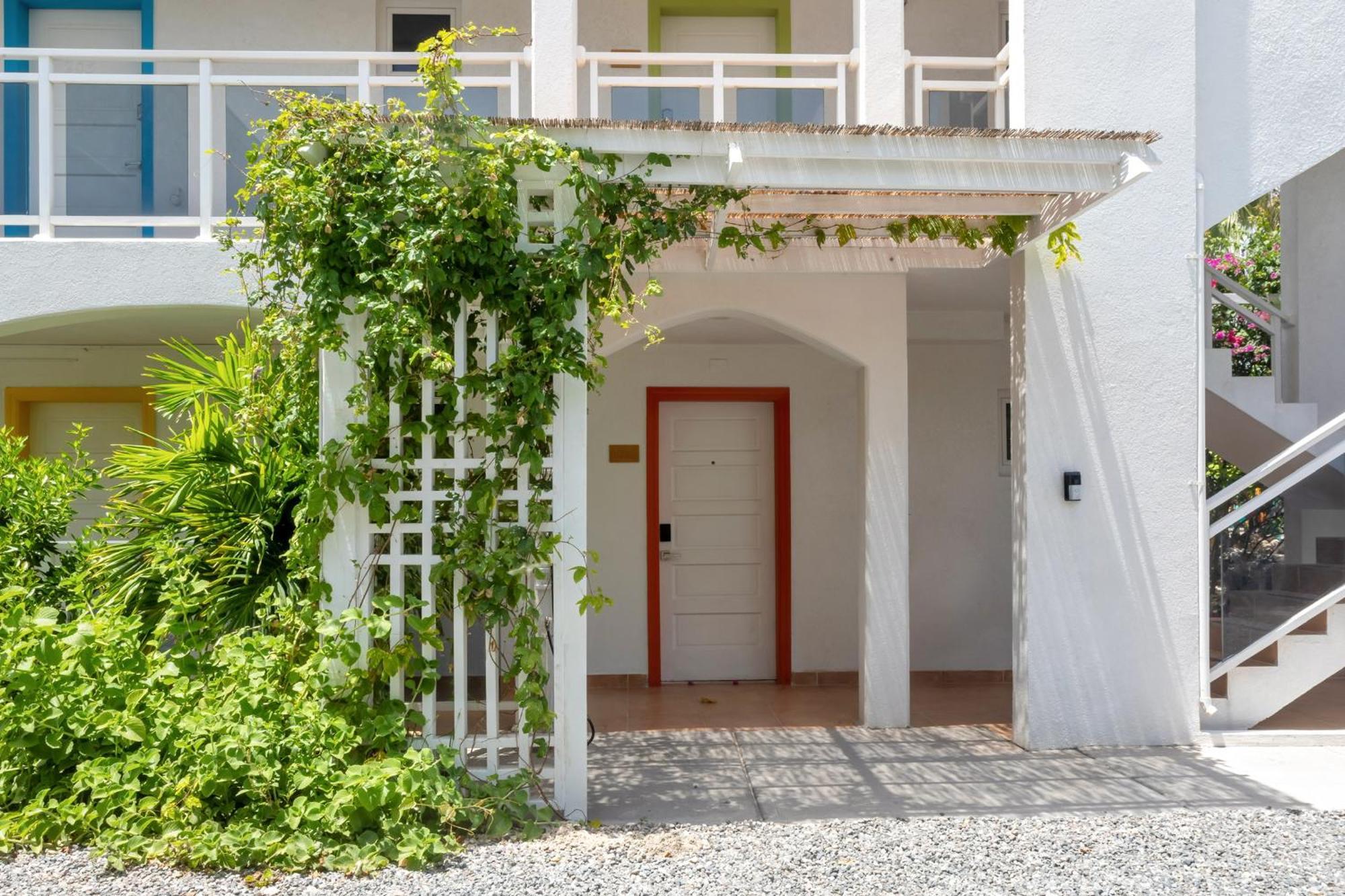 Maho Beach House - Luxe 1 Bedroom - Ocean Hideaway 외부 사진