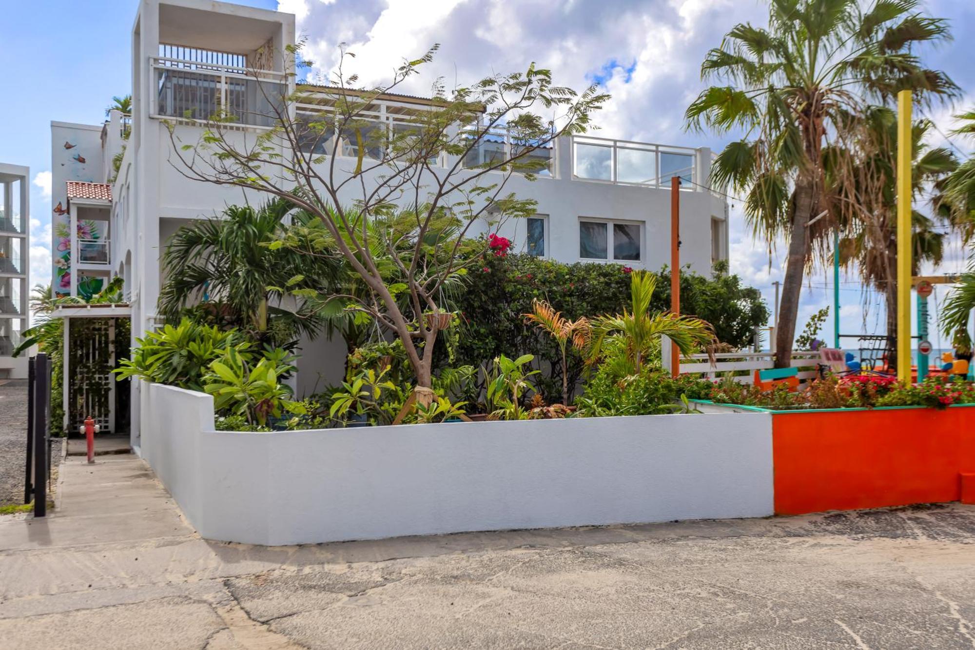 Maho Beach House - Luxe 1 Bedroom - Ocean Hideaway 외부 사진